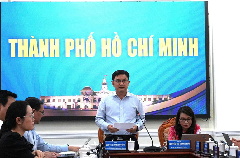 TP Hồ Chí Minh chuyển mạnh sang nền hành chính phục vụ, lấy người dân làm trung tâm