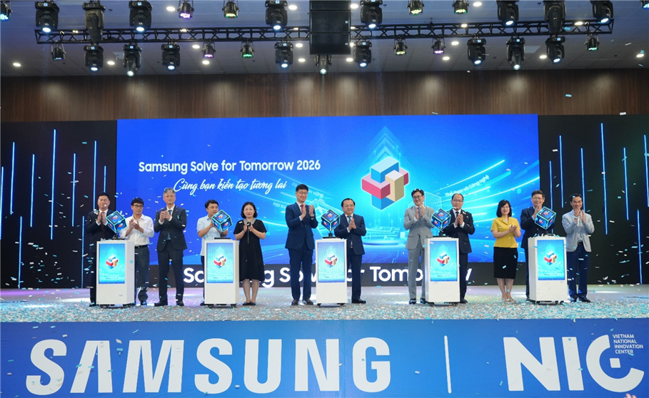 Khởi động Chương trình Samsung Solve for Tomorrow 2026 - Thúc đẩy giáo dục STEM gắn với phát triển xã hội bền vững